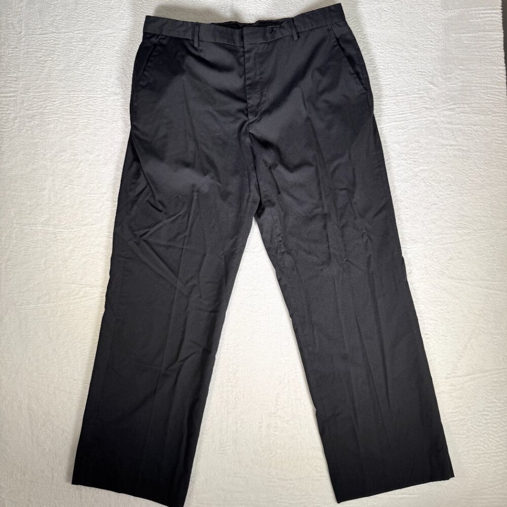 Calvin Klein Slacks Mens 36x30 Black Pin Striping Flat Front Slash Pockets Pants